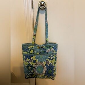 NWOT Doodle Daisy Bag Blue Lime Tote with Tortoiseshell Toggle Closure